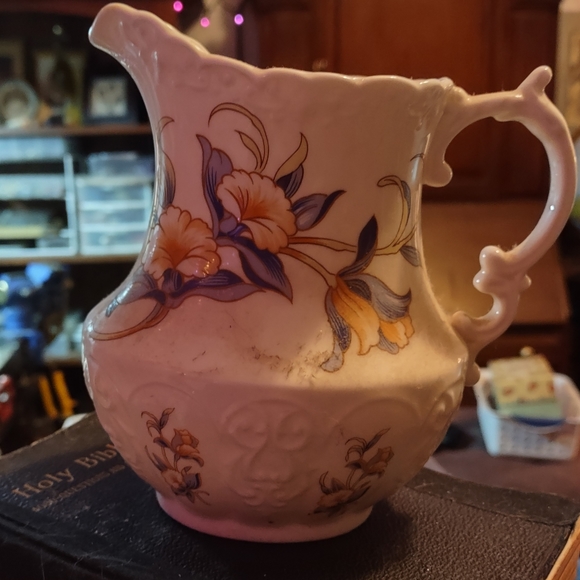 English Antique Tea Pot Bone China - Picture 2 of 4